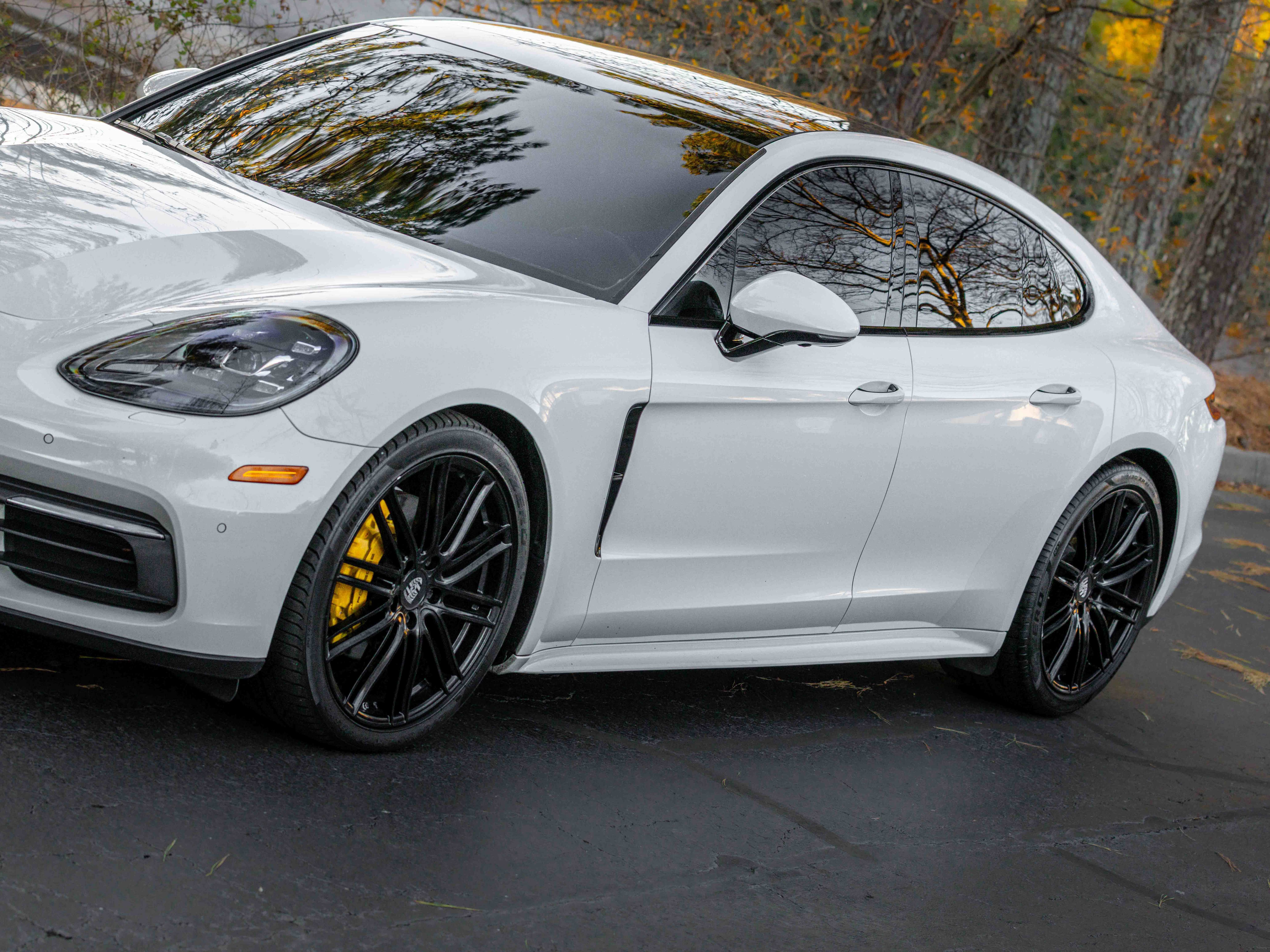 Used 2017 Porsche Panamera image 58