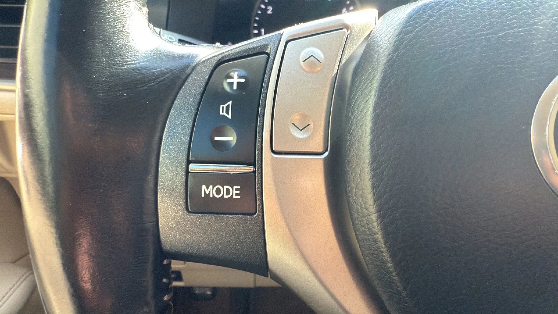 Used 2015 Lexus ES 350 image 12