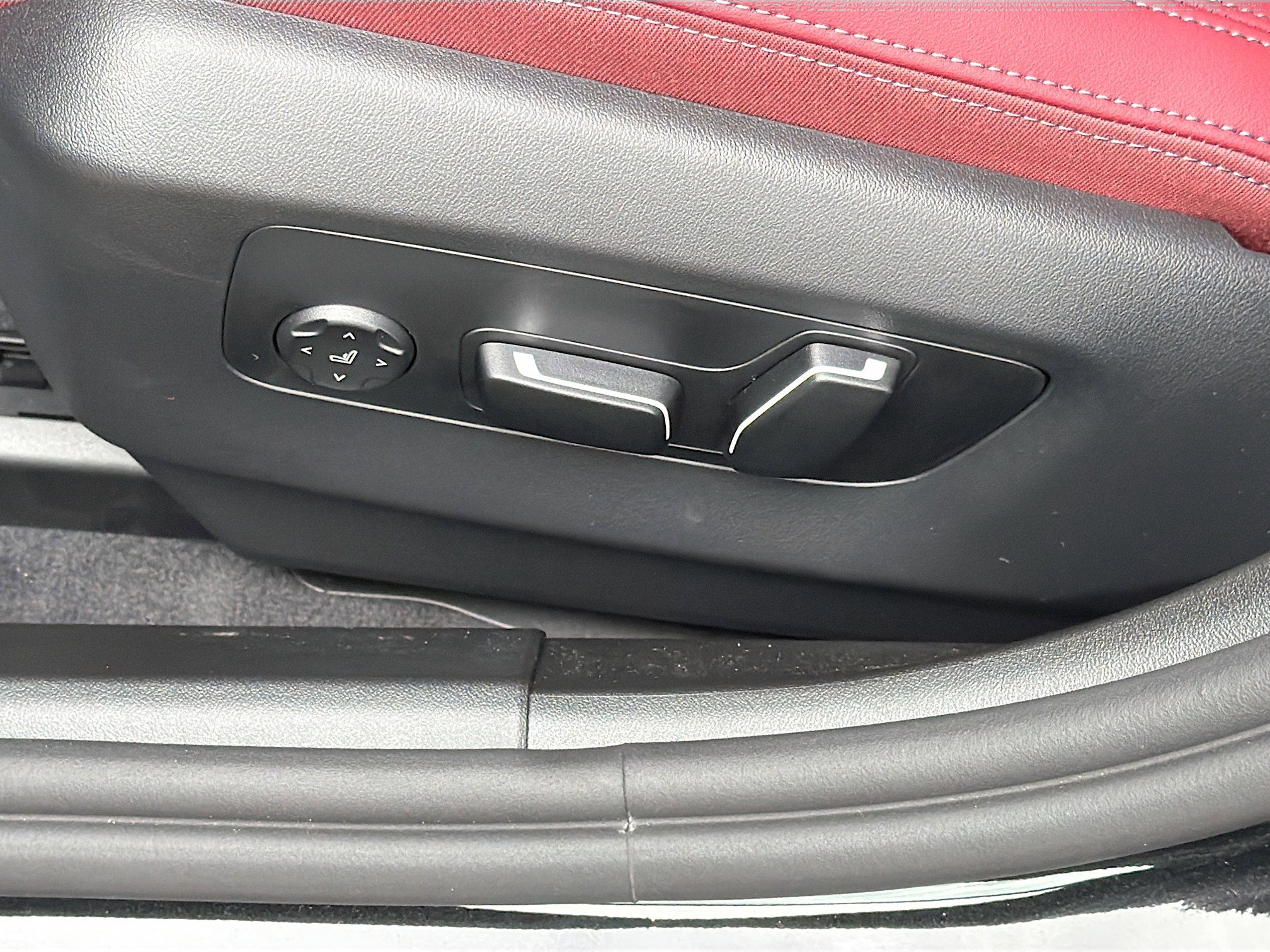 New 2026 BMW 530i w/ M Sport Package image 24