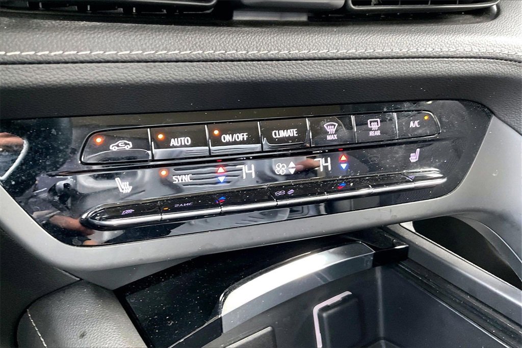 Used 2022 Buick Envision Preferred image 25