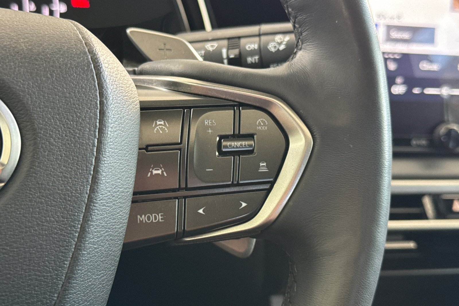 Certified 2024 Lexus RX 350 FWD w/ Technology Package image 31