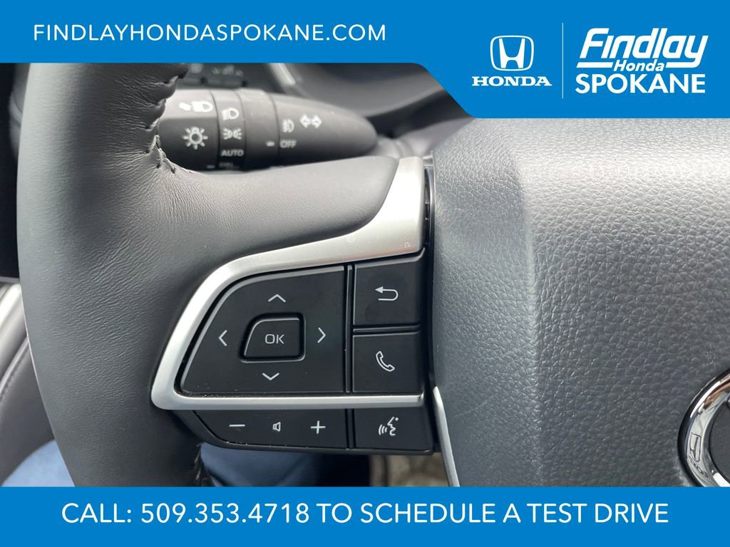 Used 2026 Toyota Highlander Limited image 16