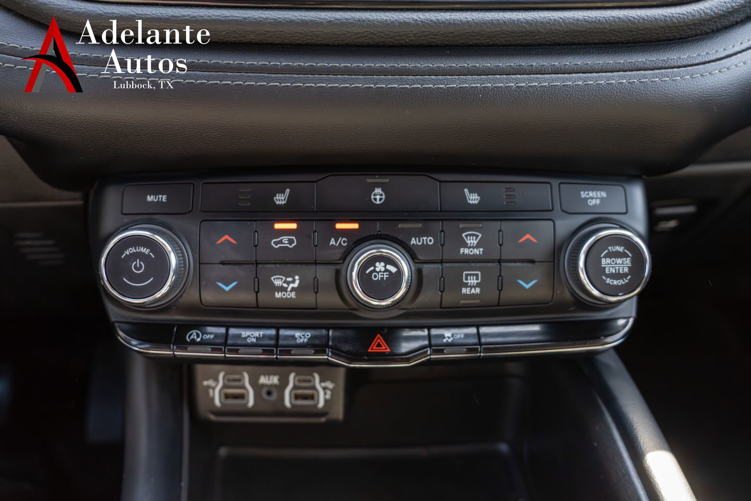 Used 2024 Dodge Durango SXT image 18