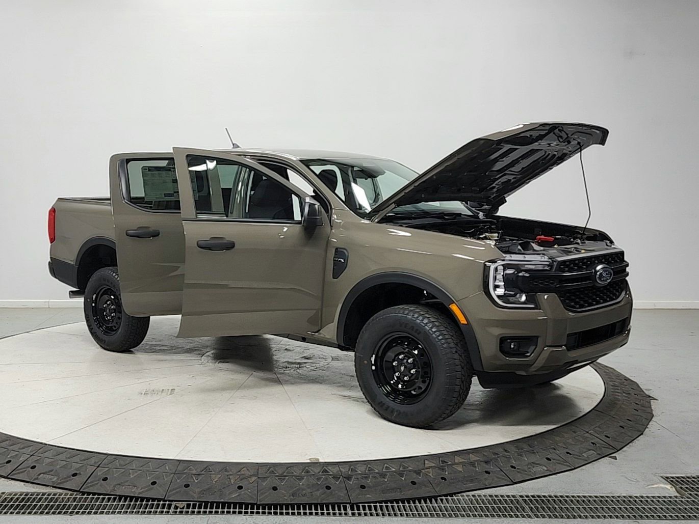 New 2026 Ford Ranger XL RWD image 9