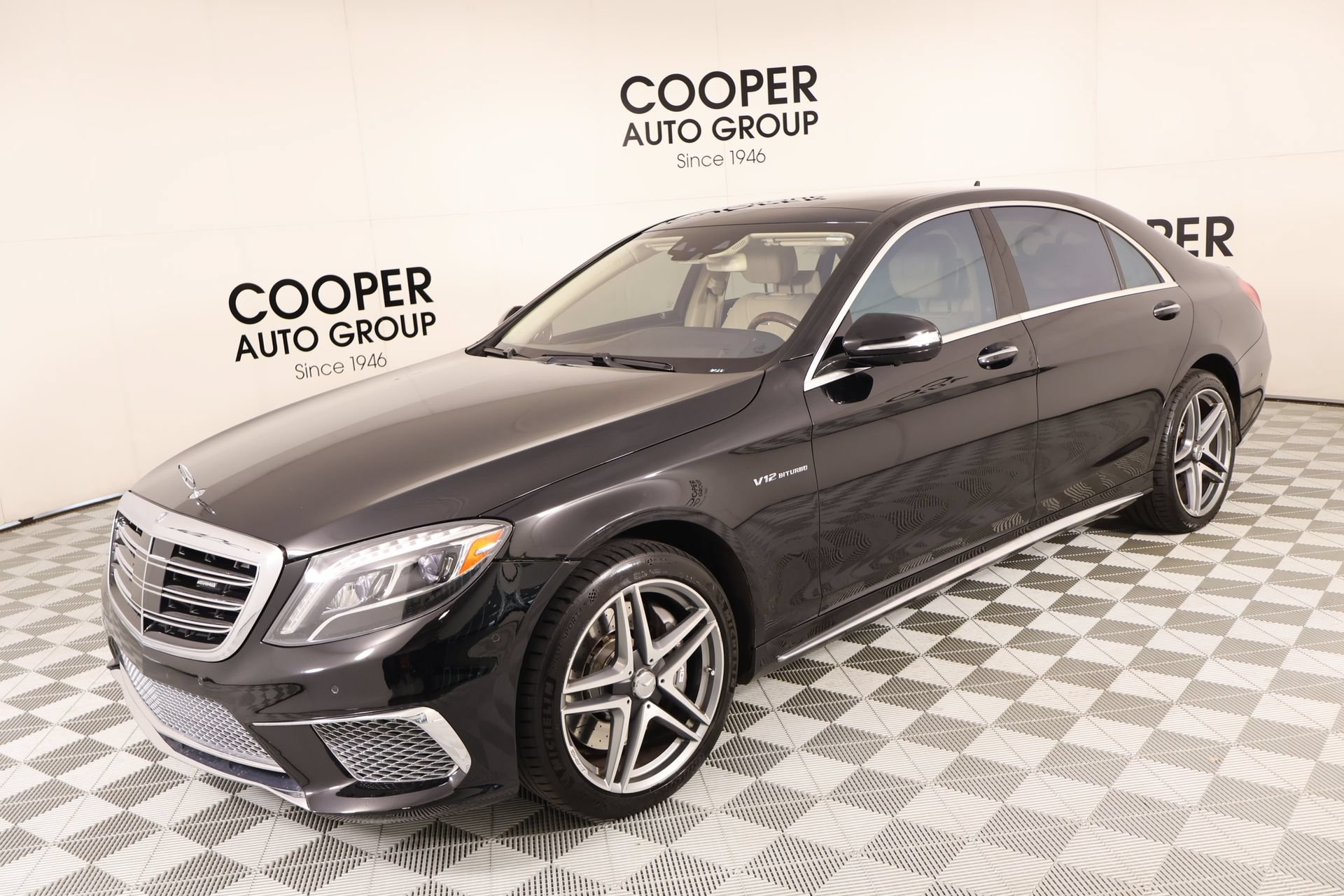 Used 2015 Mercedes-Benz S 65 AMG Sedan image 9