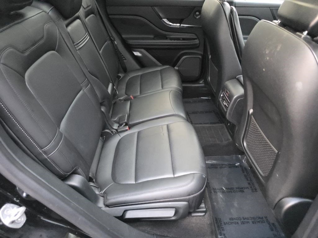 Used 2021 Lincoln Corsair Reserve w/ Equipment Group 201A image 19