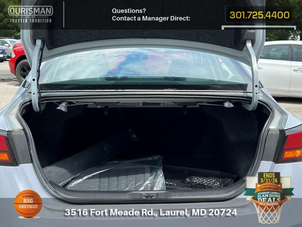 New 2025 Nissan Altima 2.5 SR image 10