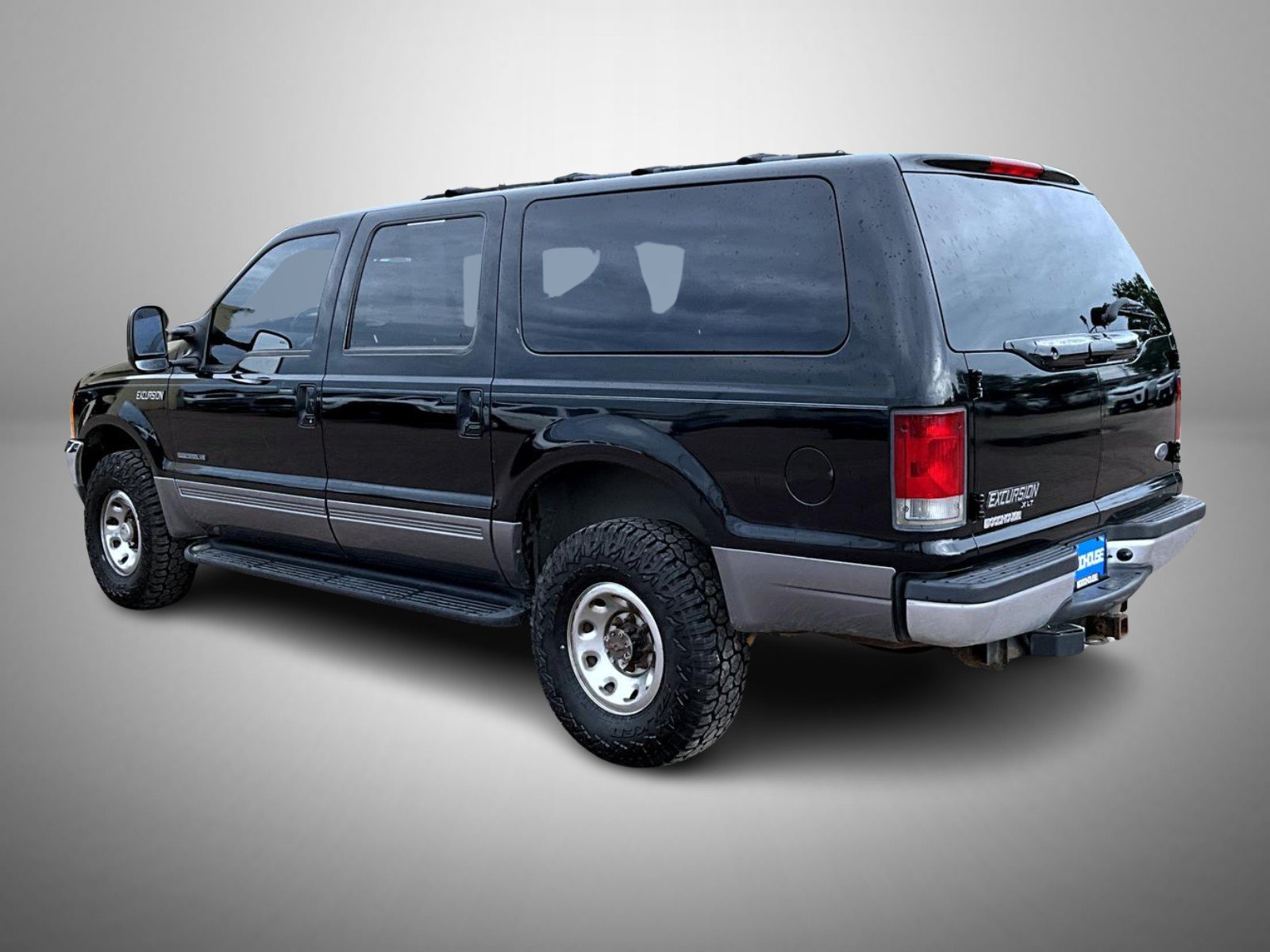 Used 2001 Ford Excursion XLT AWD/4WD image 8