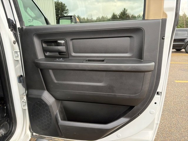 Used 2020 RAM 2500 Tradesman w/ Chrome Appearance Group image 29