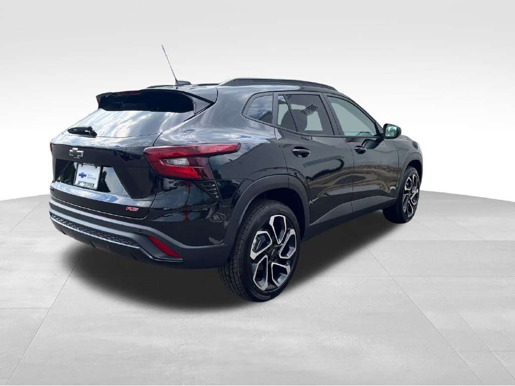 New 2026 Chevrolet Trax RS w/ Driver Confidence Package FWD image 5