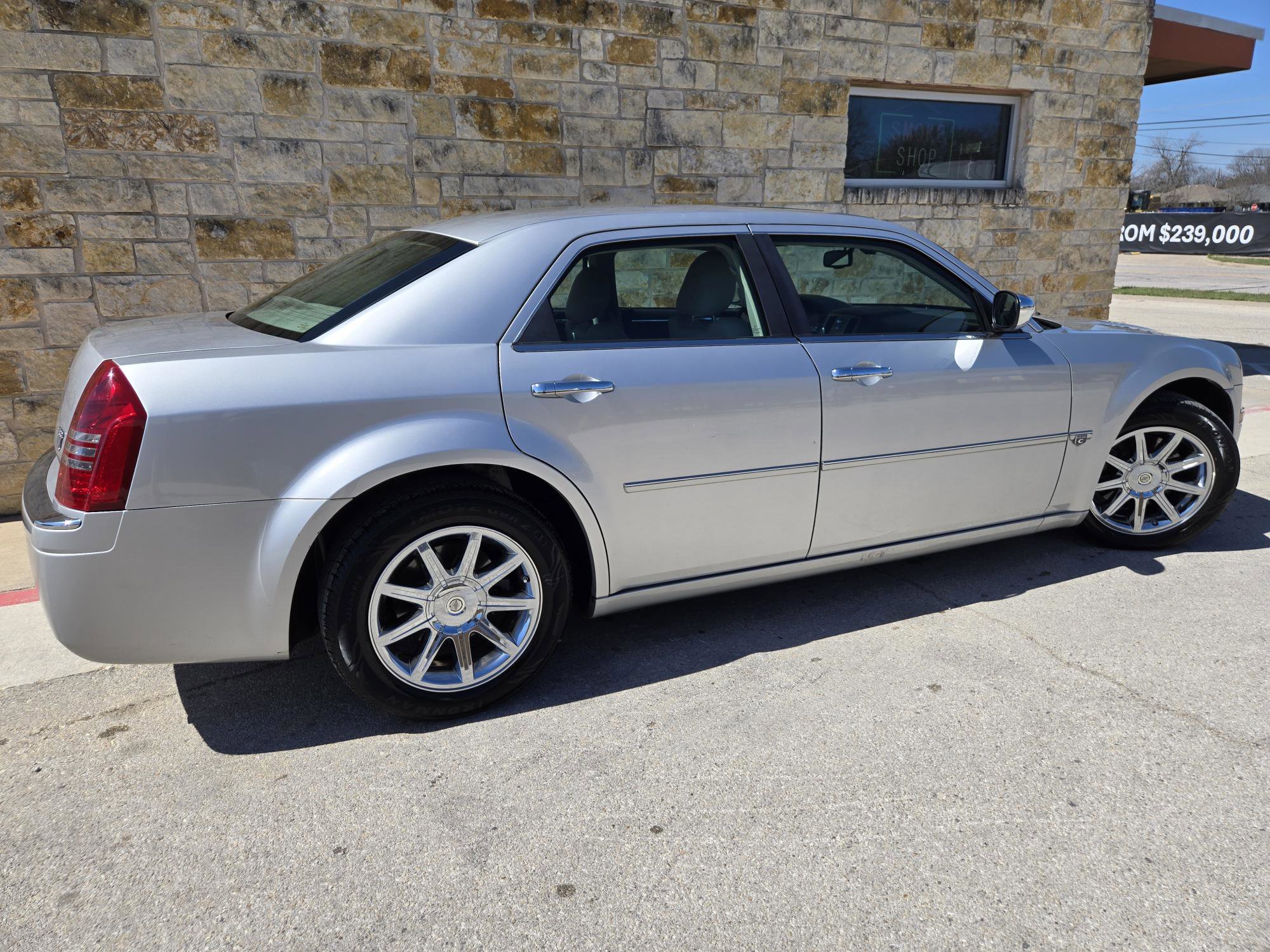 Used 2006 Chrysler 300 C image 20