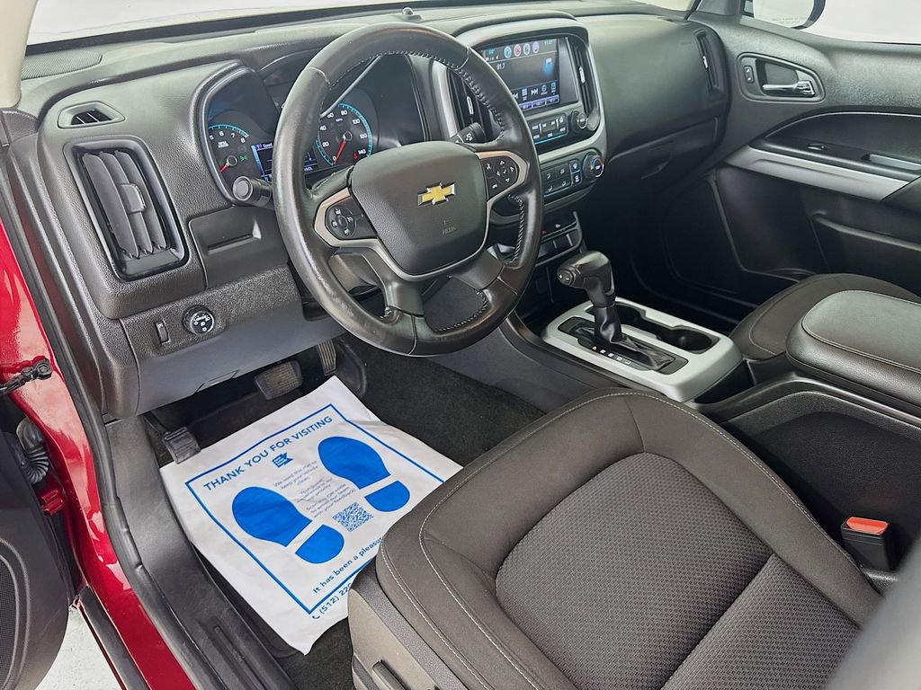 Used 2018 Chevrolet Colorado LT w/ LT Convenience Package RWD image 11