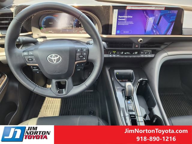 Used 2026 Toyota Crown AWD/4WD image 27