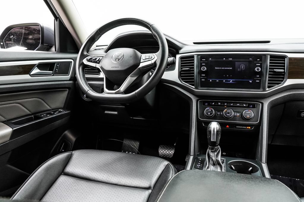Used 2021 Volkswagen Atlas SE FWD image 21