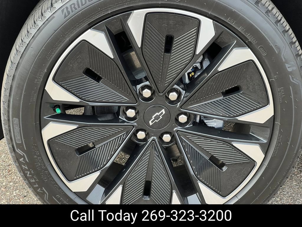 Certified 2025 Chevrolet Blazer EV RS w/ Super Cruise Package image 8