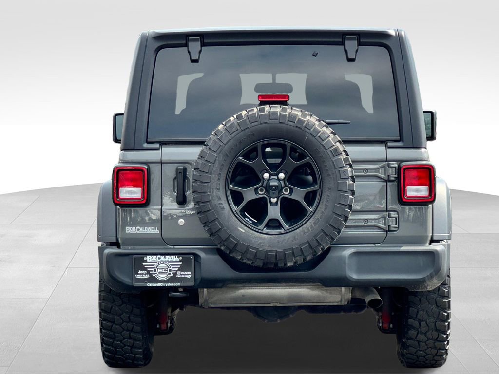 Used 2022 Jeep Wrangler Sport AWD/4WD image 6