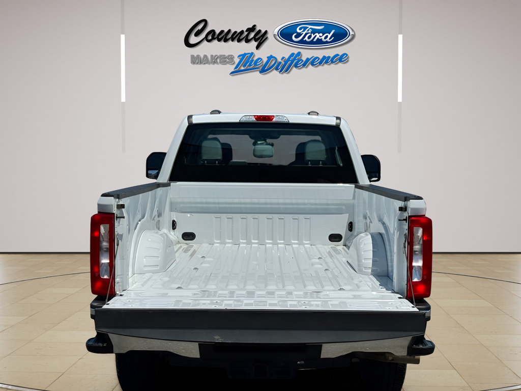 Used 2025 Ford F250 XL w/ FX4 Off-Road Package AWD/4WD image 36