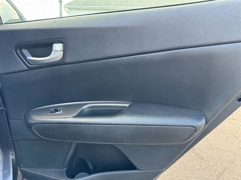 Used 2019 Kia Optima LX image 14