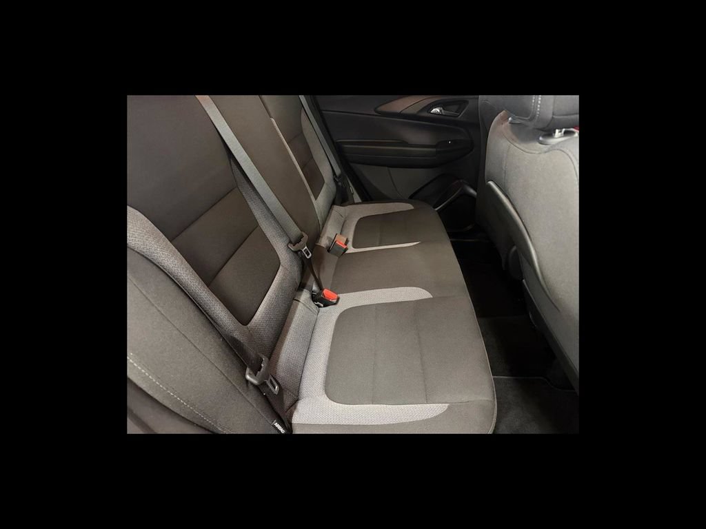 Used 2022 Chevrolet TrailBlazer LT w/ Driver Confidence Package AWD/4WD image 19