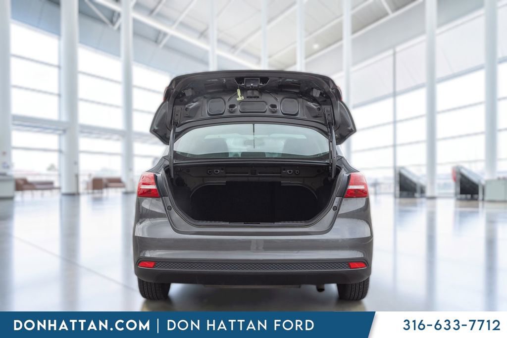 Used 2017 Ford Focus S image 28