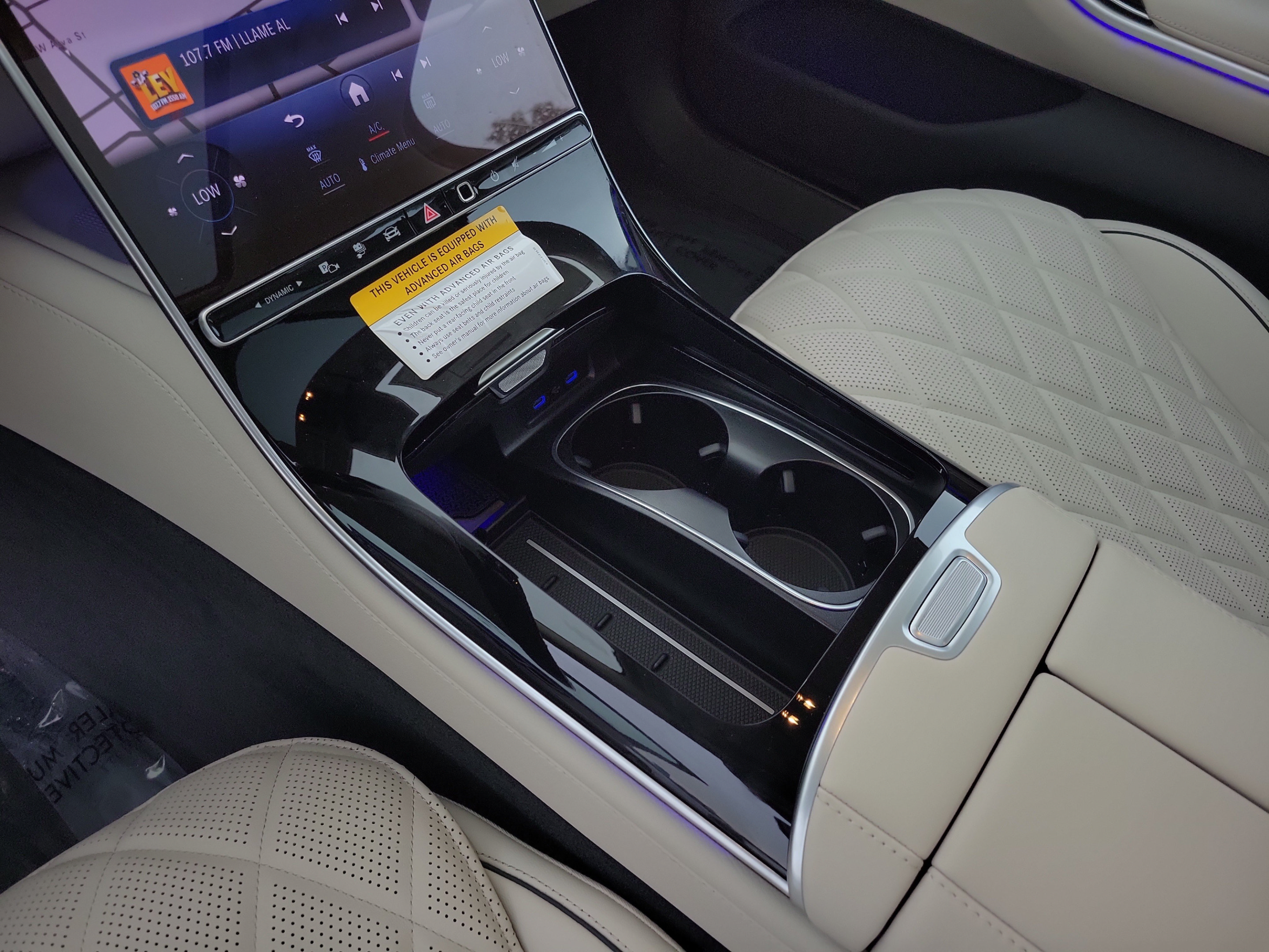 New 2026 Mercedes-Benz S 580e 4MATIC Sedan image 21