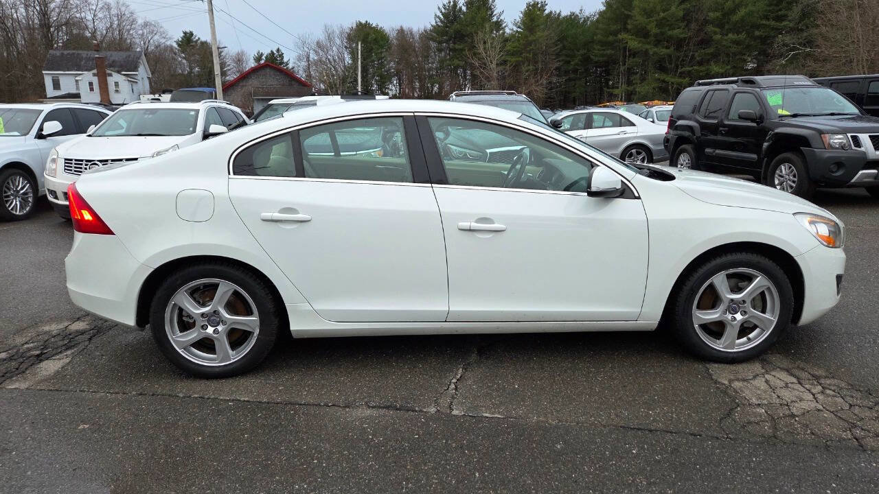 Used 2012 Volvo S60 T5 image 16