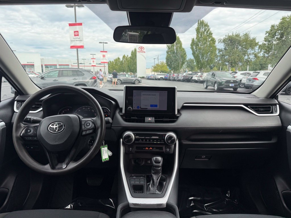 Certified 2023 Toyota RAV4 LE AWD/4WD image 19