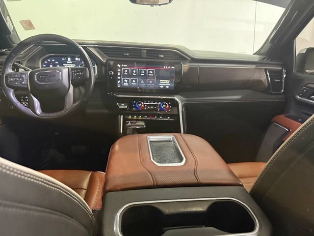 Used 2022 GMC Sierra 1500 Denali Ultimate AWD/4WD image 22