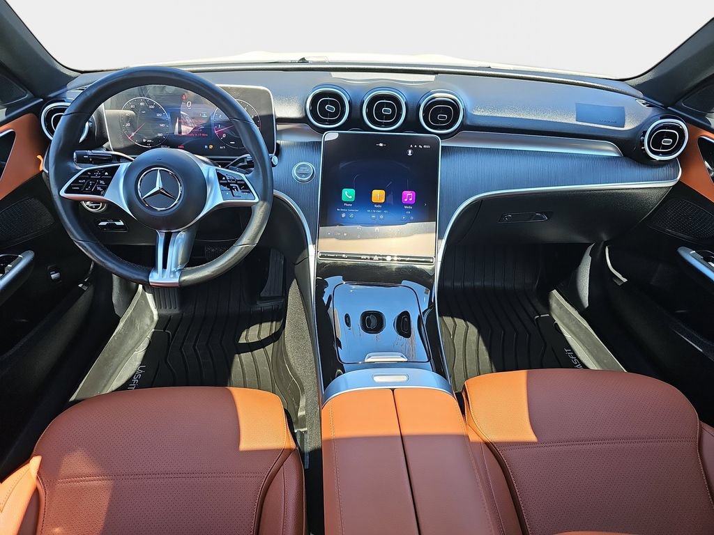 Used 2025 Mercedes-Benz C 300 4MATIC Sedan image 10