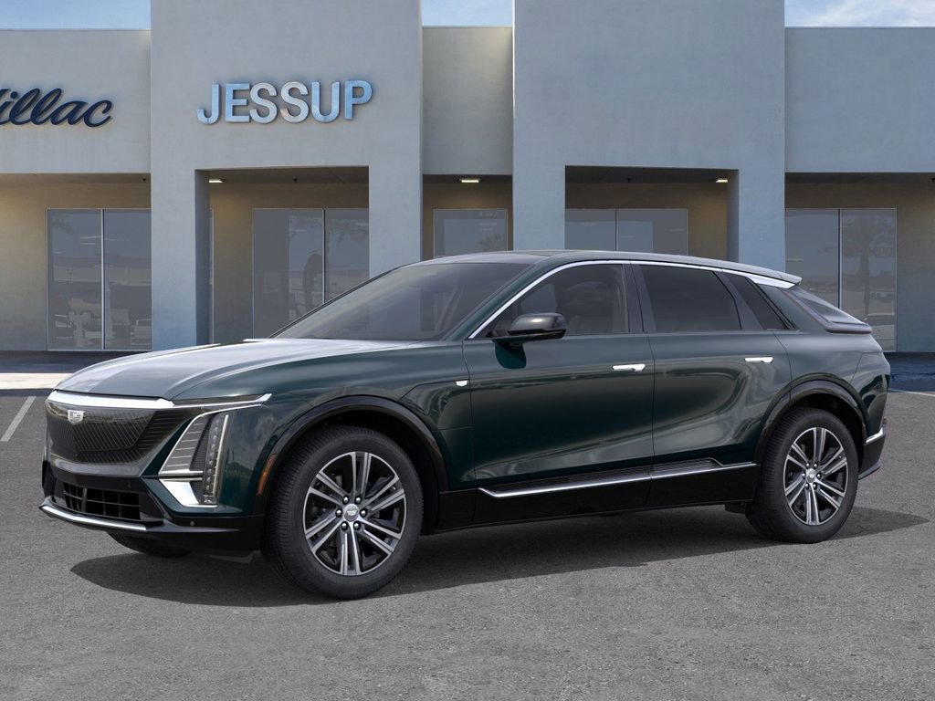 New 2026 Cadillac Lyriq Premium Luxury image 2