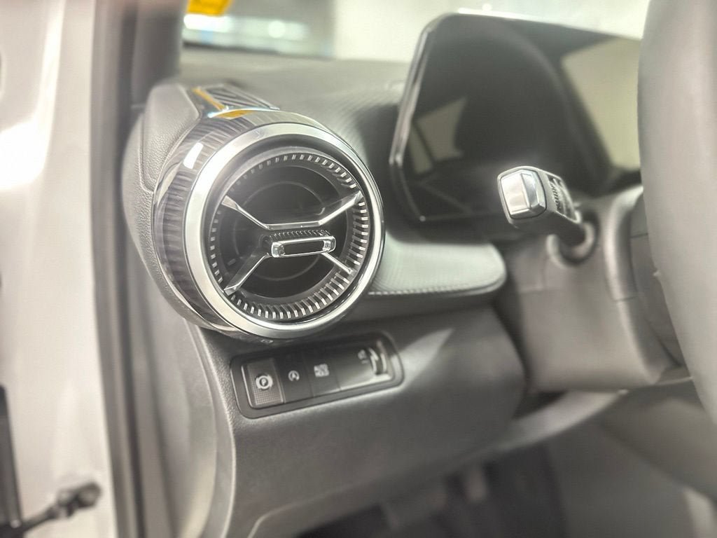 New 2027 Chevrolet Equinox LT AWD/4WD image 18