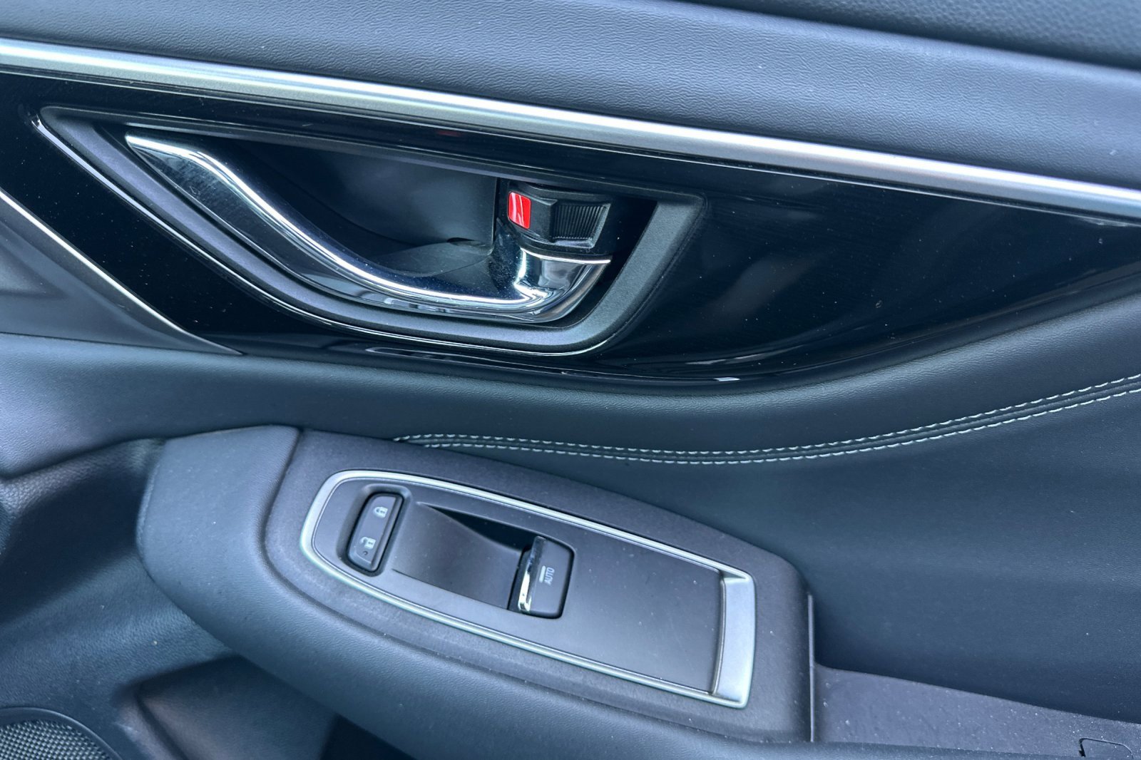 Used 2023 Subaru Outback Limited image 22