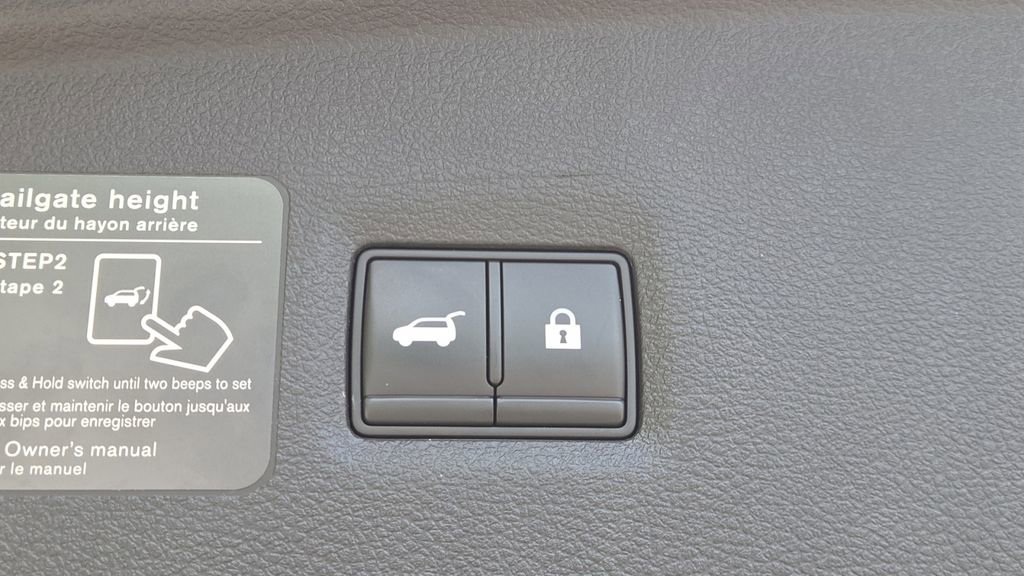 Certified 2022 INFINITI QX55 Essential w/ Proassist Package AWD/4WD image 22