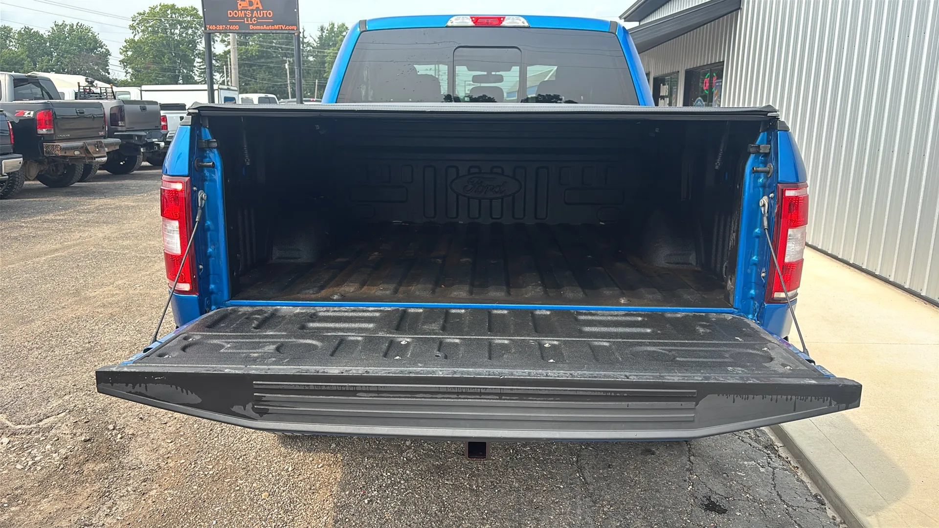 Used 2019 Ford F150 XLT w/ Equipment Group 302A Luxury AWD/4WD image 5