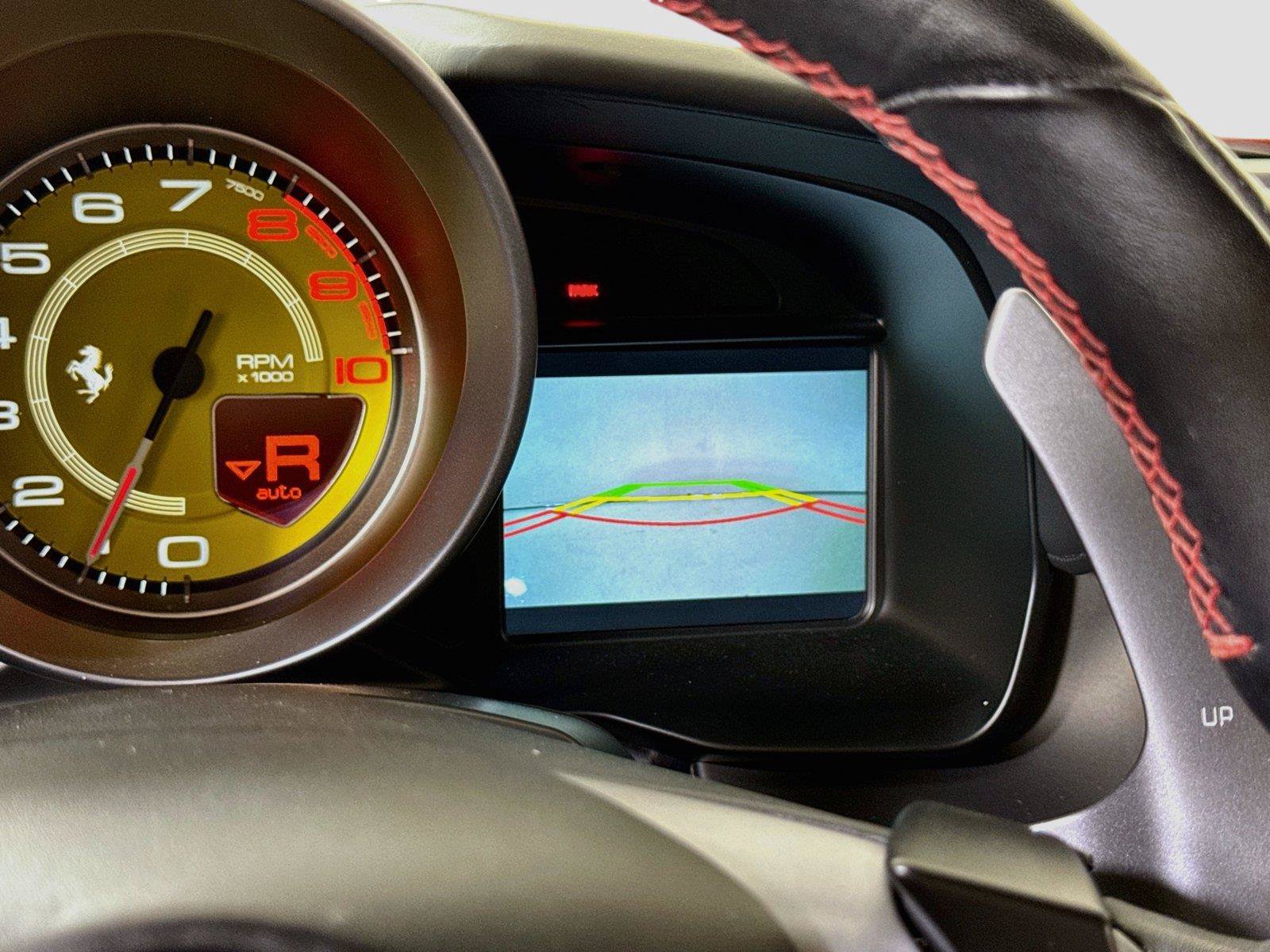 Used 2021 Ferrari F8 Tributo RWD image 19
