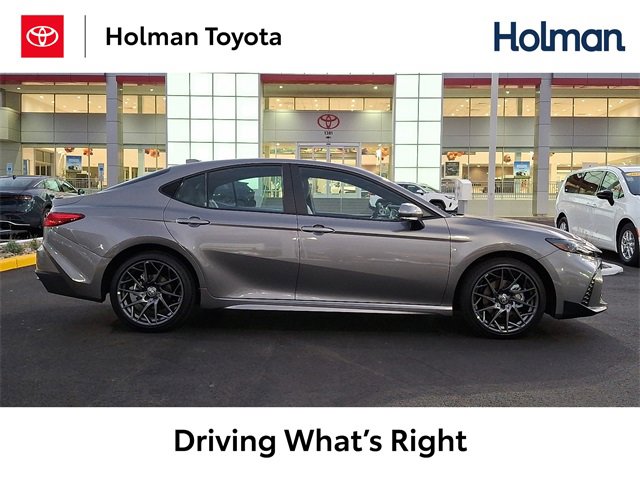 New 2025 Toyota Camry SE