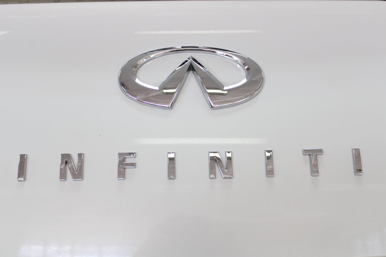 Used 2010 INFINITI G37 Sport w/ Premium Pkg image 27