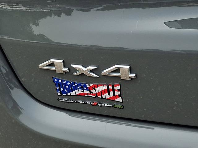 Certified 2024 Jeep Compass Latitude AWD/4WD image 16