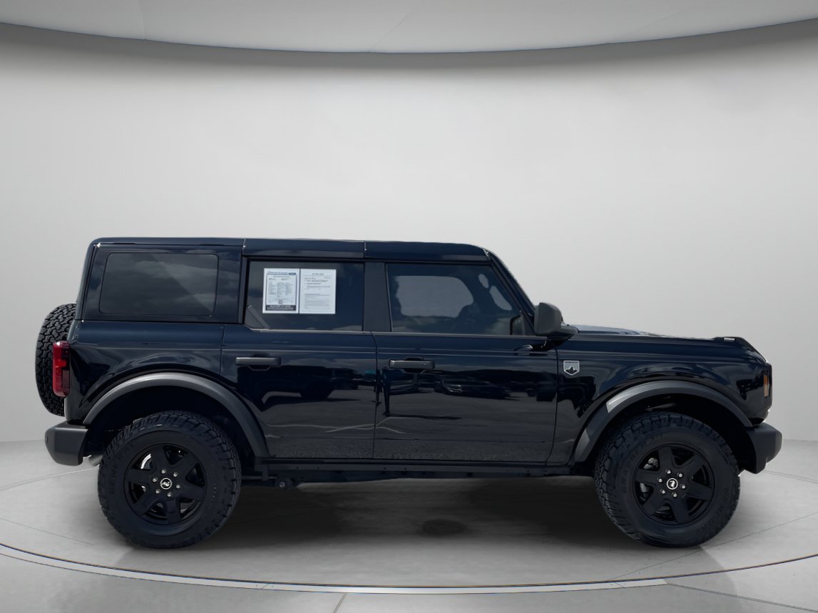 Used 2025 Ford Bronco Big Bend AWD/4WD image 2
