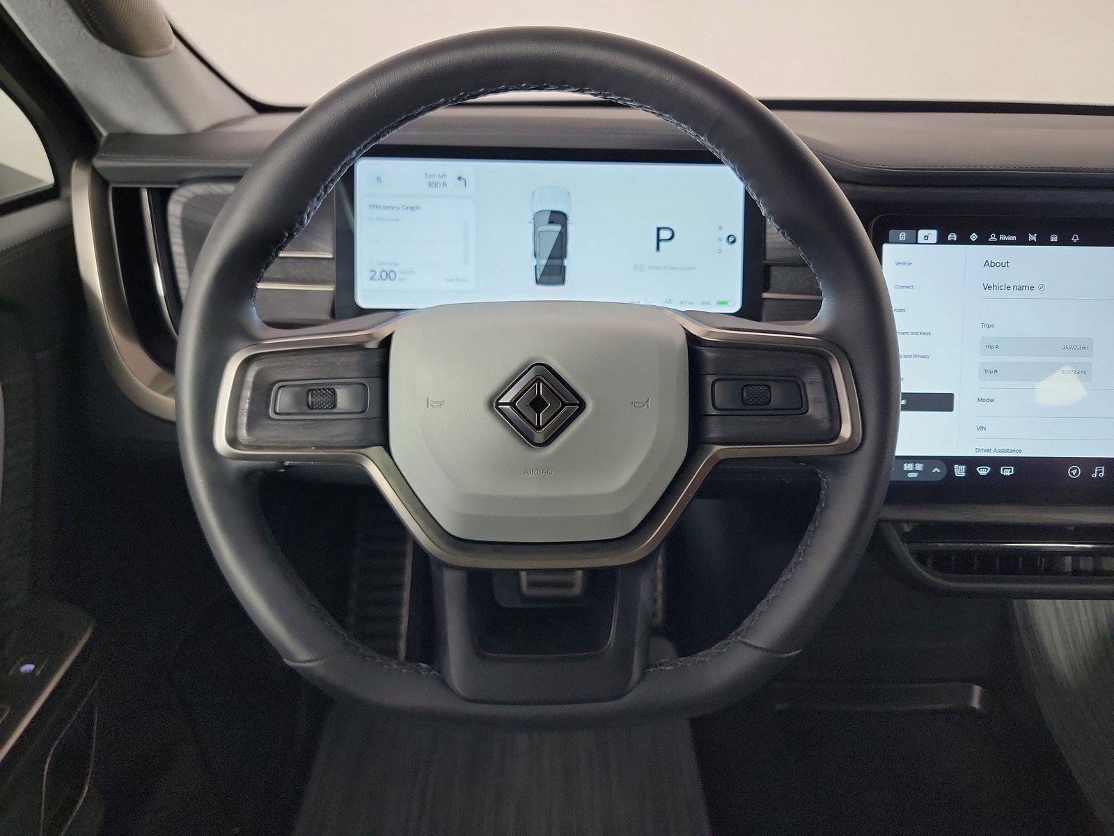Used 2024 Rivian R1S Adventure AWD/4WD image 28