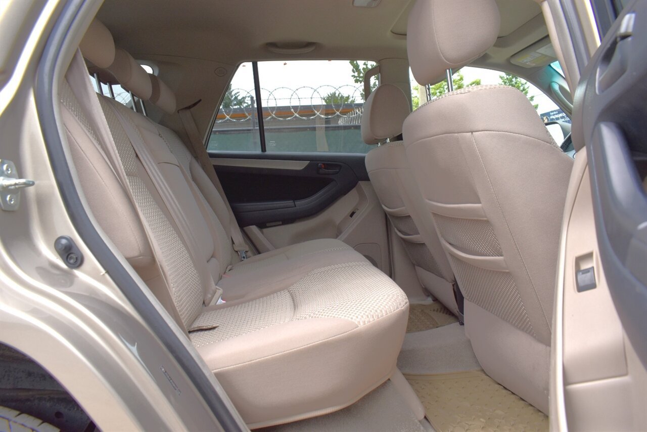 Used 2008 Toyota 4Runner SR5 AWD/4WD image 25