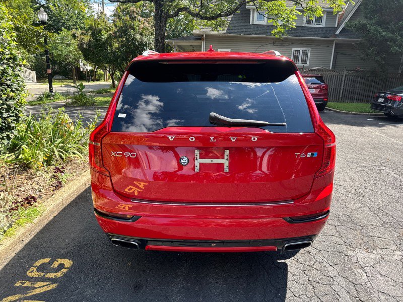 Used 2017 Volvo XC90 T6 R-Design w/ Vision Package AWD/4WD image 9