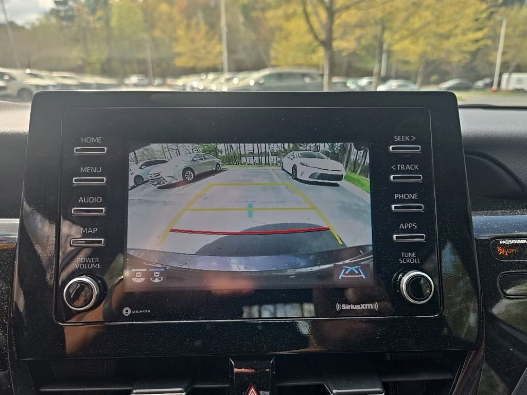 Used 2024 Toyota Camry SE w/ Cold Weather Package image 4