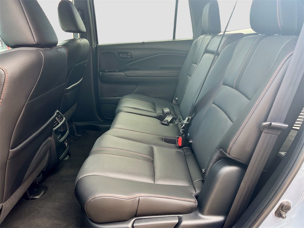 Used 2023 Honda Passport TrailSport image 26