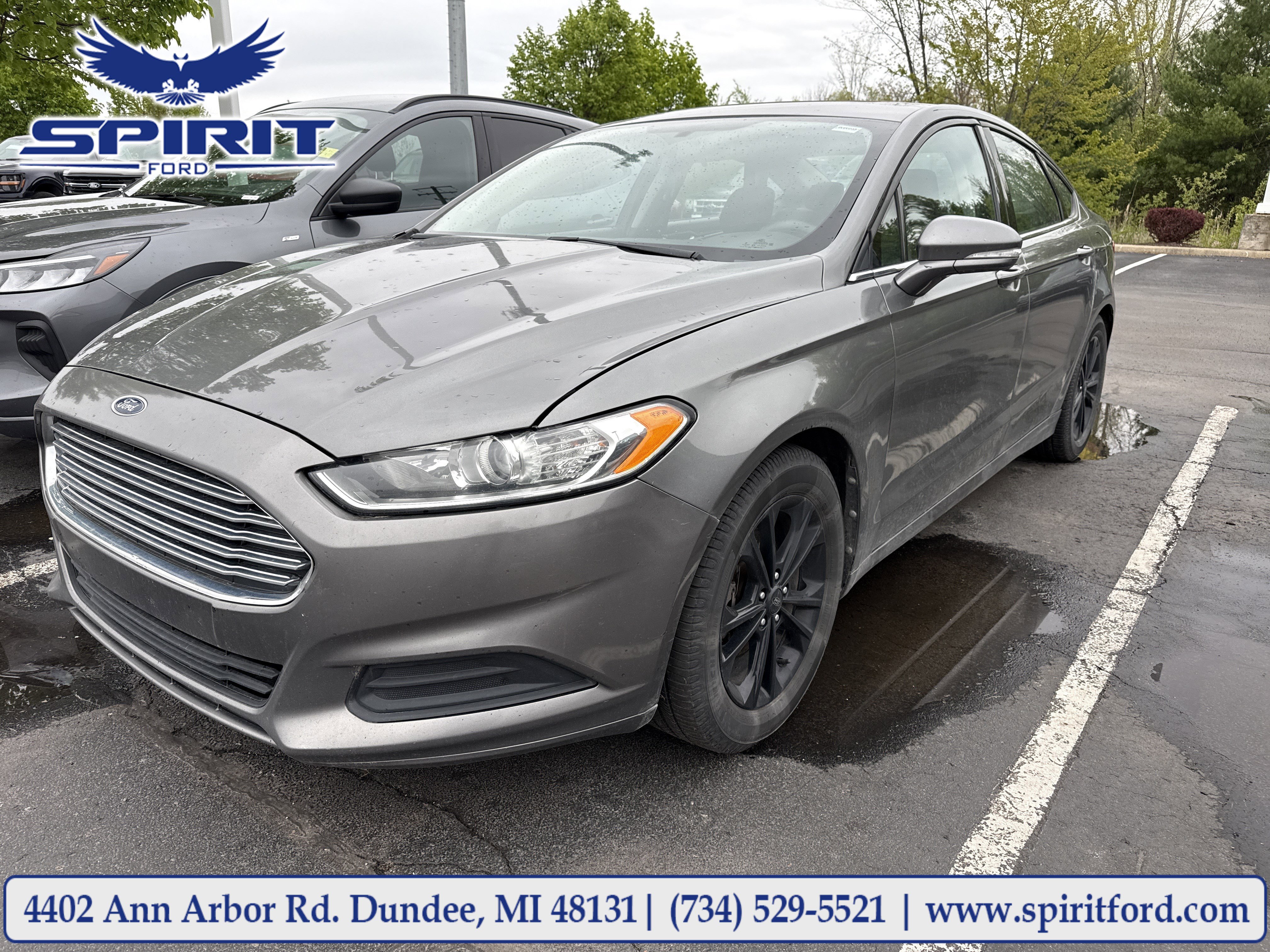 Used 2013 Ford Fusion SE FWD image 1
