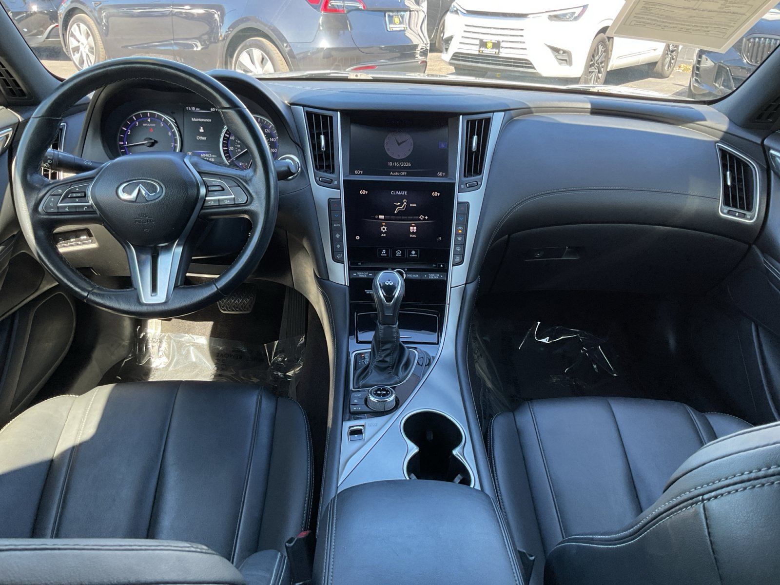 Used 2017 INFINITI Q60 2.0t w/ Moonroof Package RWD image 15