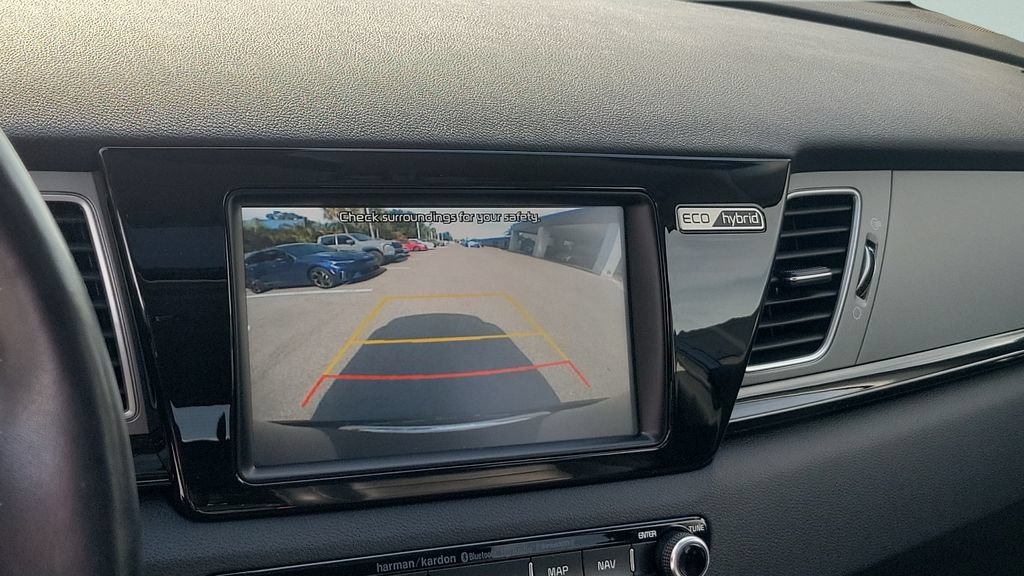 Used 2019 Kia Niro Touring FWD image 18