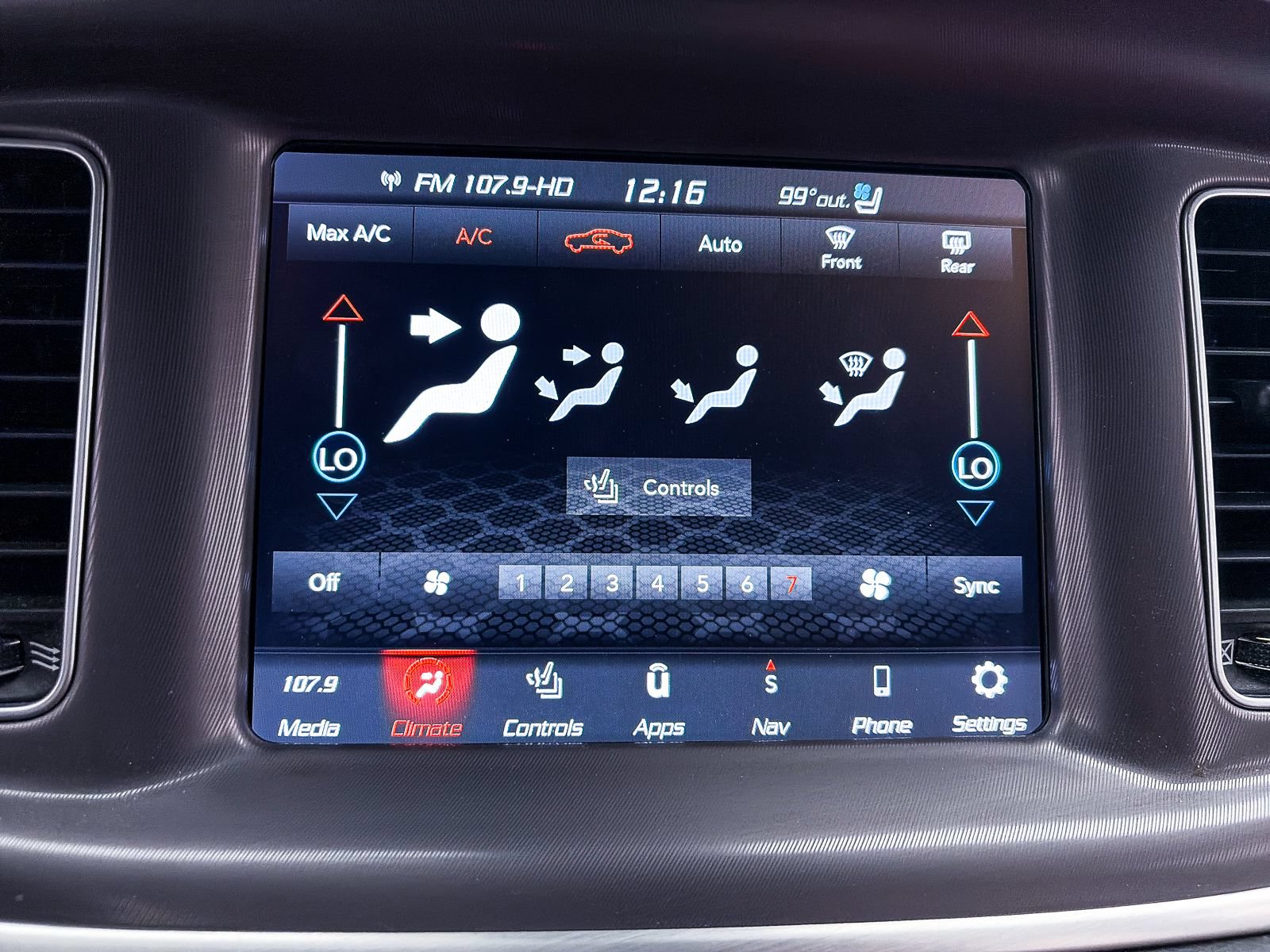 Used 2023 Dodge Charger Scat Pack RWD image 25