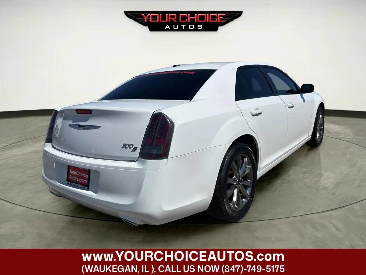 Used 2014 Chrysler 300 S image 5