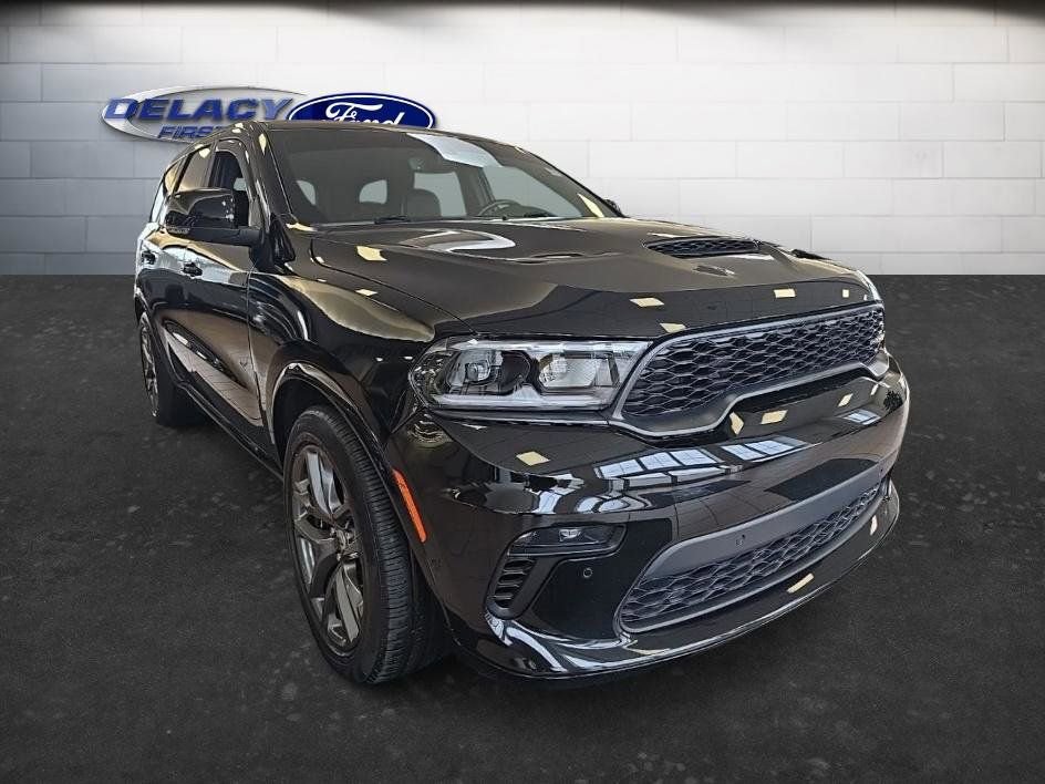 Used 2021 Dodge Durango R/T w/ Tow 'N Go Package image 9